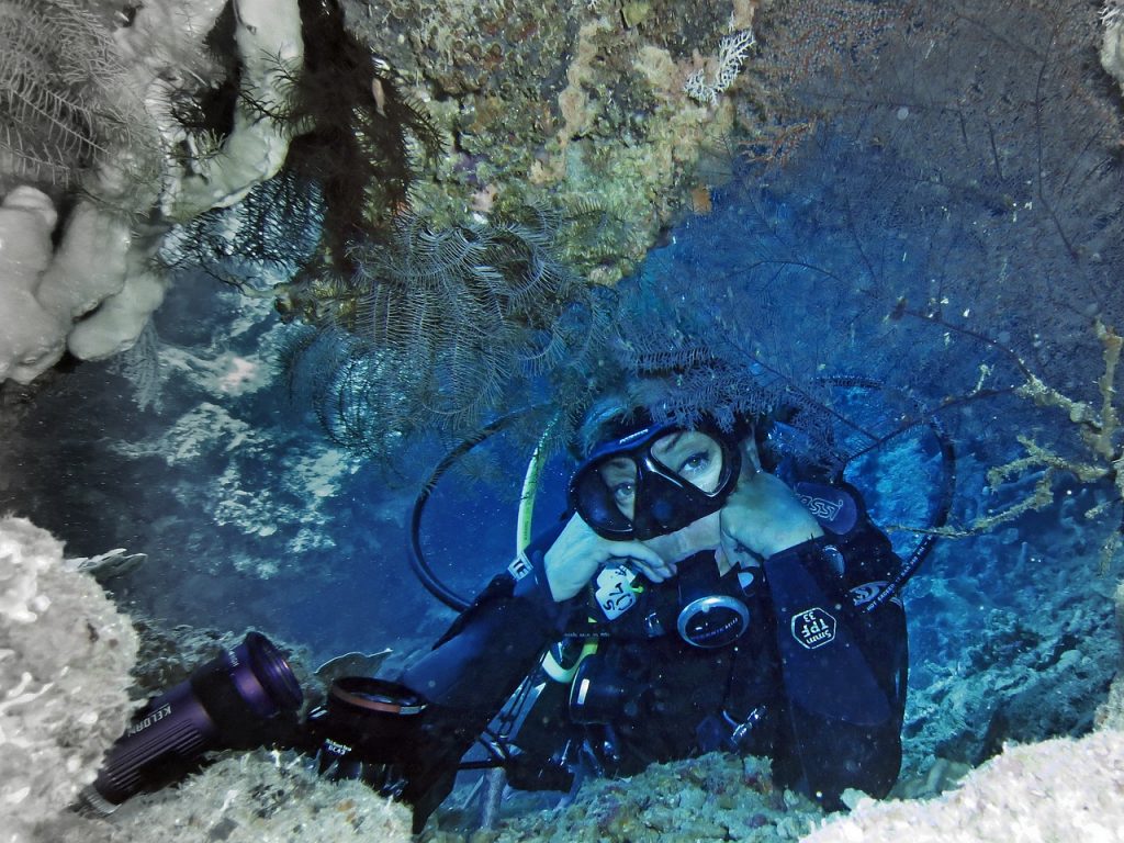 10 Scuba Diving Safety Tips
