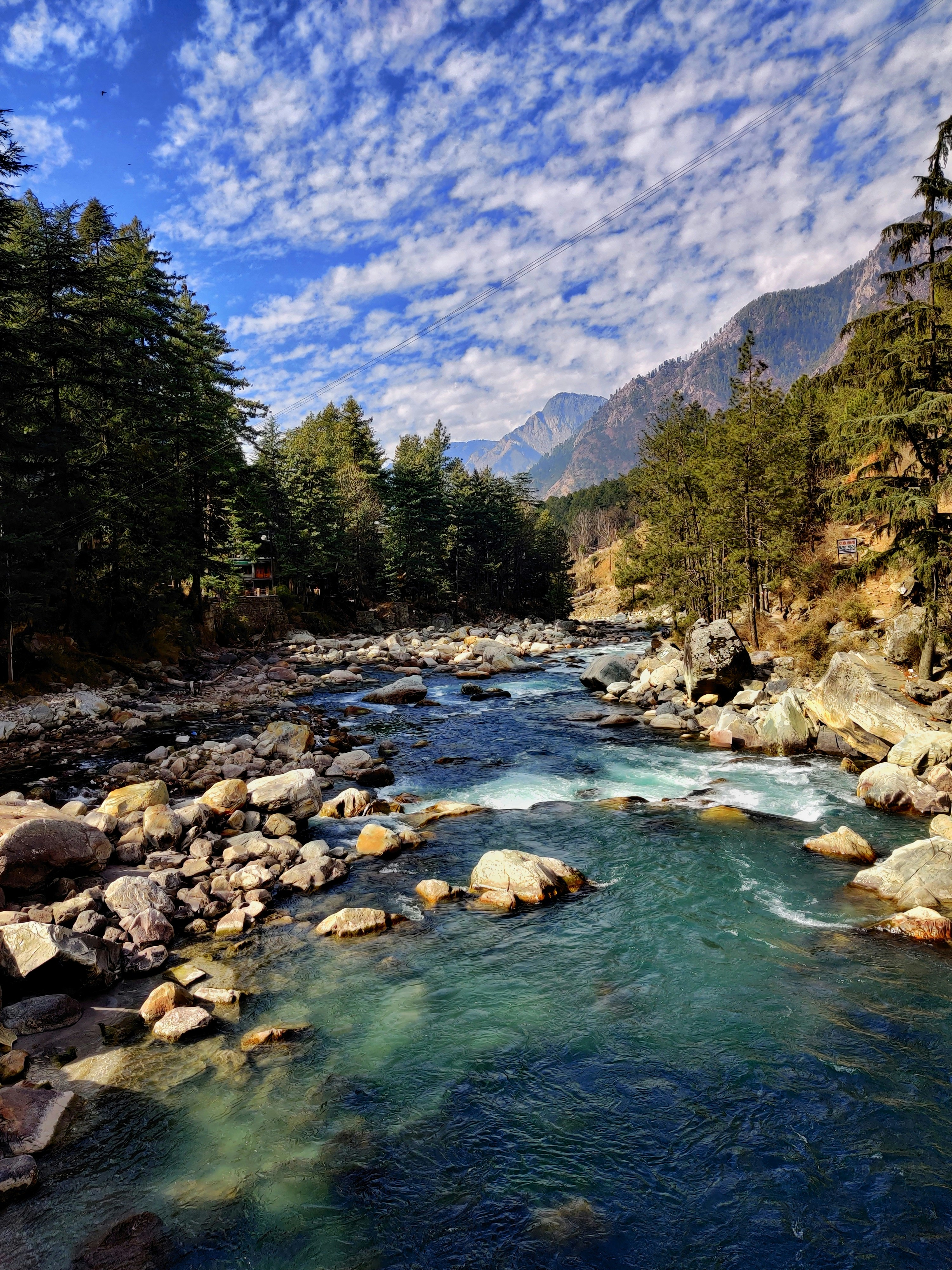 Kasol Travel Guide