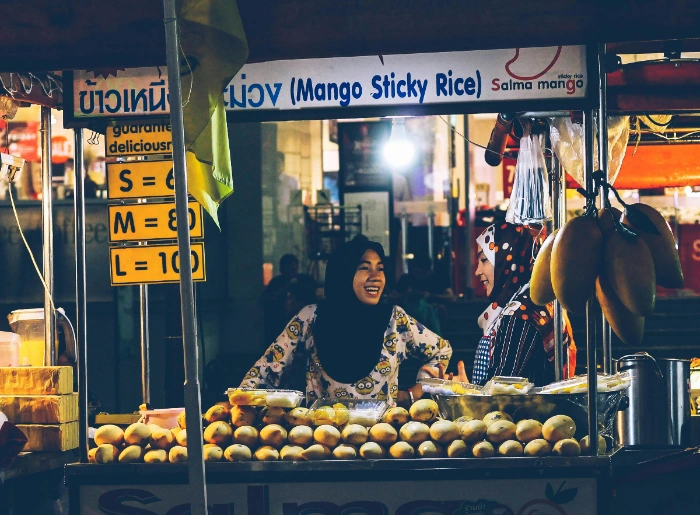 Mango Sticky rice in Thai market