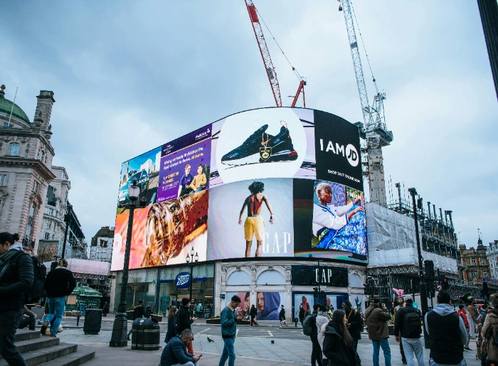 Piccadilly Circus (1)