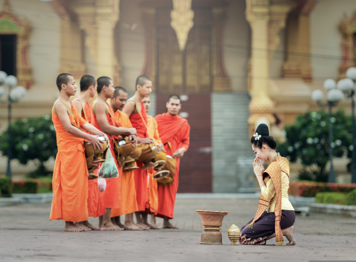 Thai monks