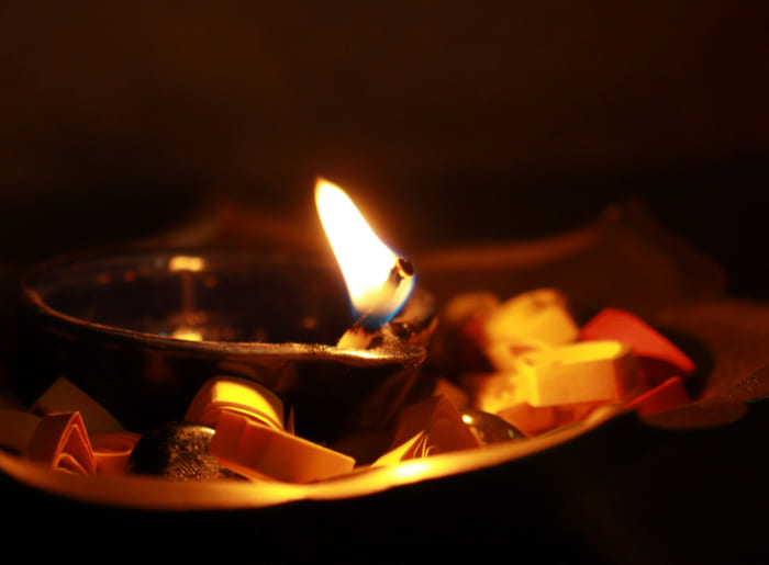 Ayodhya Deepotsav 2025_ 45-Min Light Show & Grand Diwali Fest