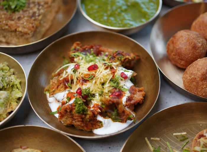 Top 7 Spots For Authentic Gujarati Food In Mumbai This Navratri