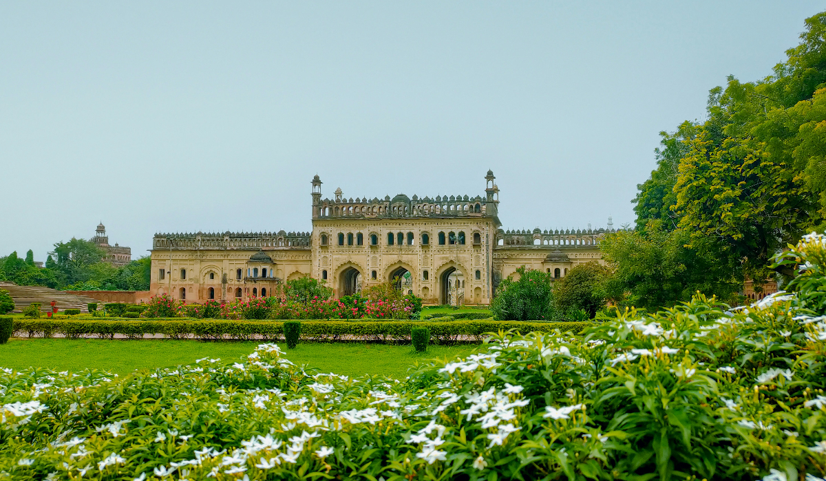 Lucknow Travel Guide
