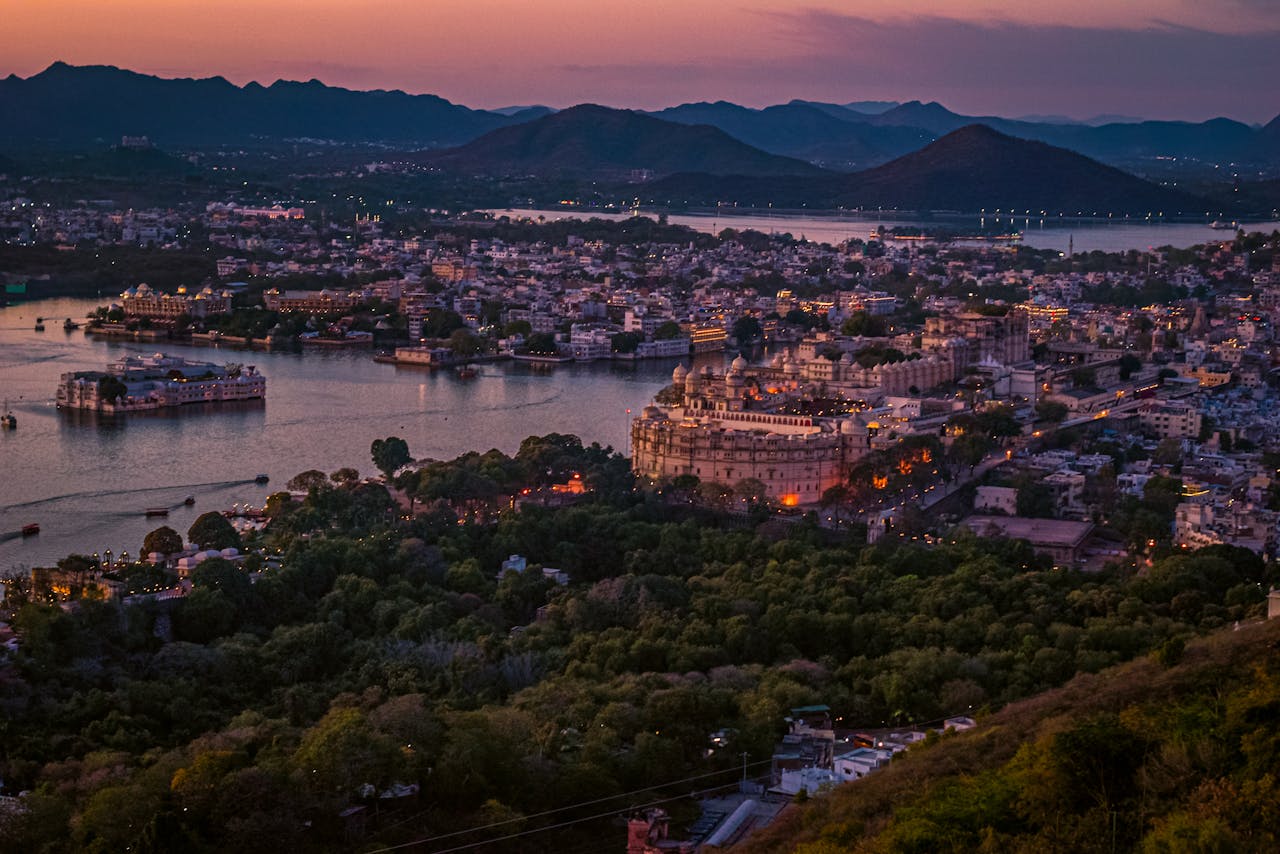 How To Plan A Jaipur - Udaipur - Jodhpur Tour Under 15K?