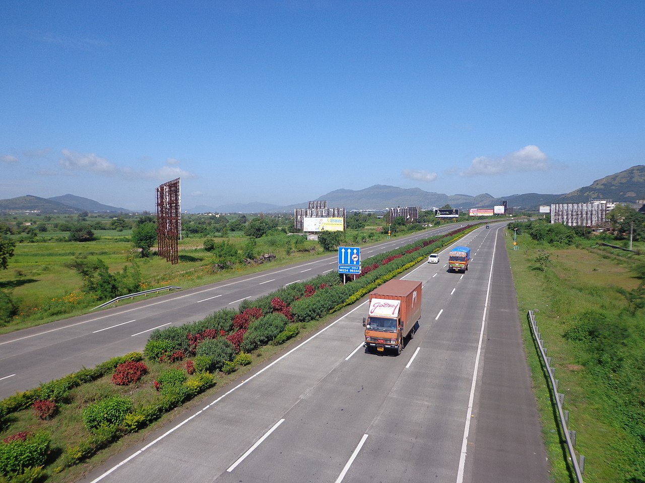 Gurugram To Vadodara