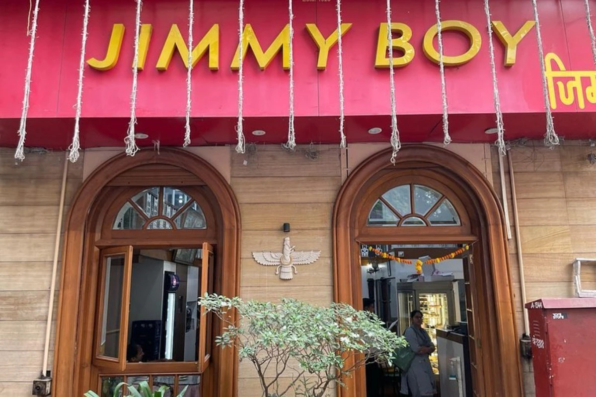 Jimmy Boy Bids Farewell