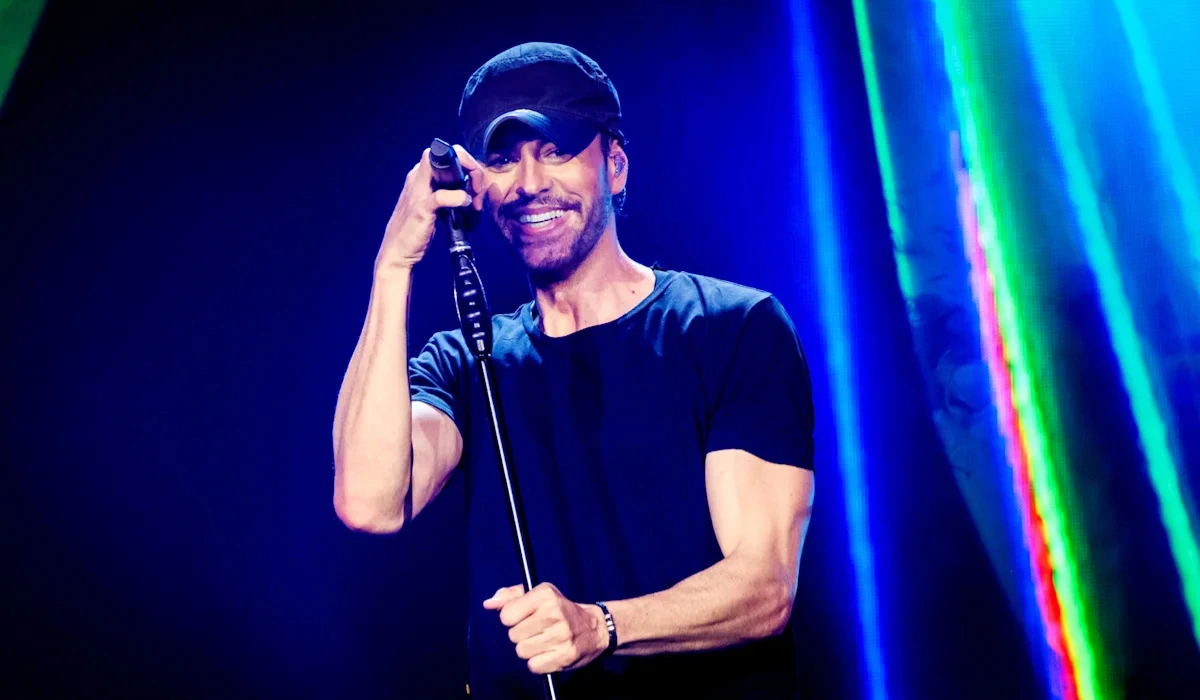 Enrique Iglesias Live In Mumbai