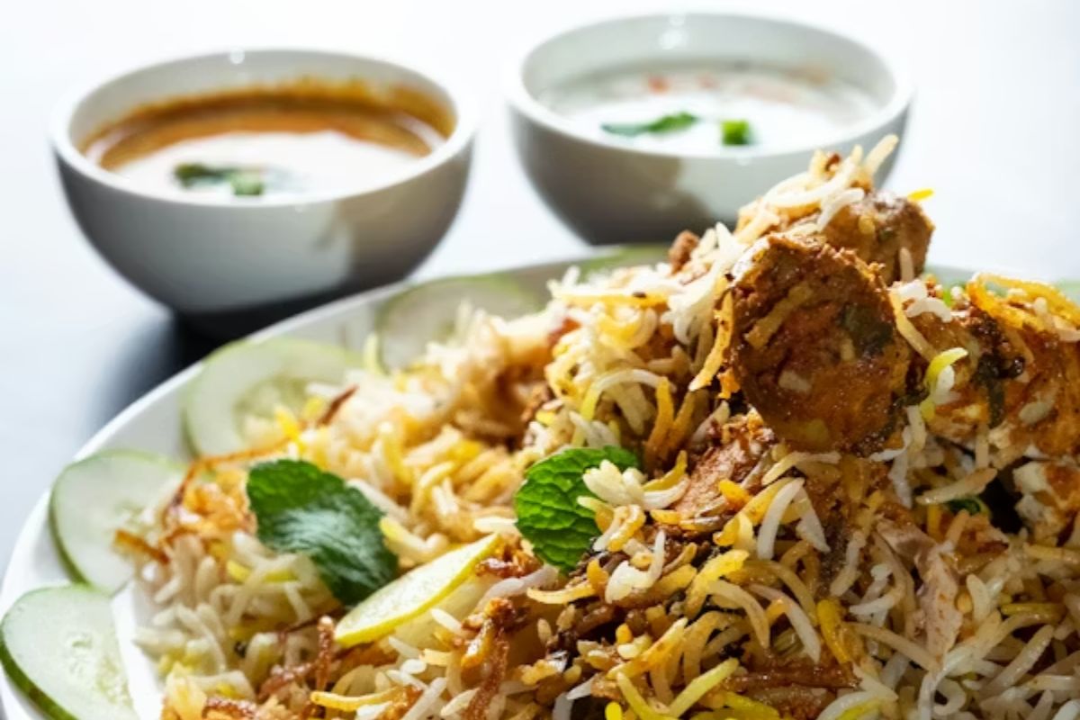 Decoding Biryani: What Is The Difference Between Hyderabadi, Lucknowi, And Kolkata Biryani?